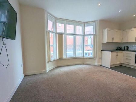 1 bedroom property to rent - Photo 2