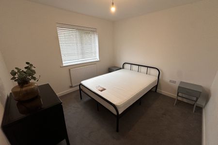 Vickers Road - Photo 3