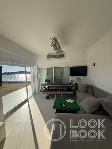 Ενοικίαση κατοικίας, 80 τ.μ., Σαρωνίδα, 5.500 € - Photo 2