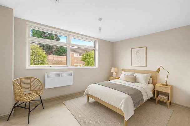 Pettifer Way, High Wycombe - Photo 1
