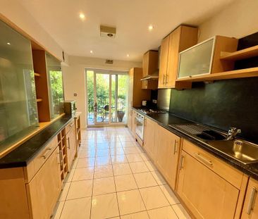 2 bedroom apartment to rent - Photo 6