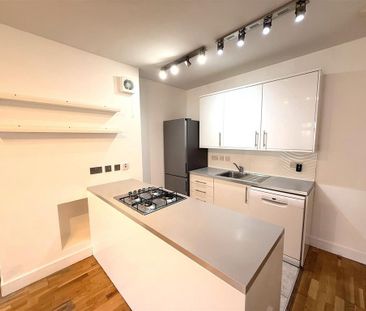 2 bedroom maisonette to rent - Photo 6