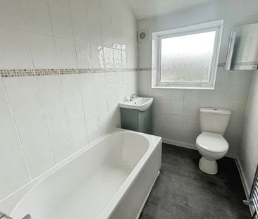 Morrison Street, SWINDON - Photo 1