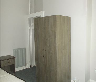 Student Properties to Let - Photo 2