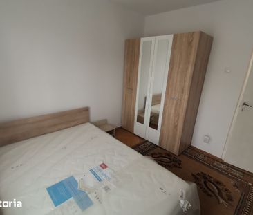 INCHIRIEZ apartament 2 camere semidecomandat,zona Vasile Aaron - Photo 3