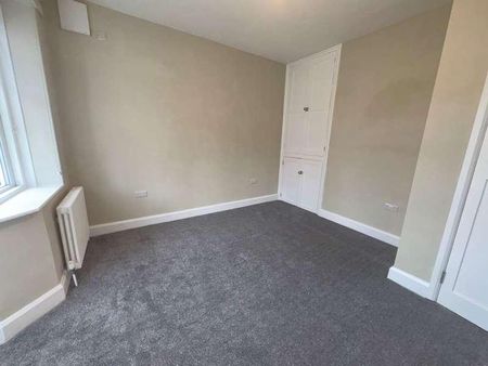 Stokelake Road, Harrogate, North Yorkshire, HG1 - Photo 3