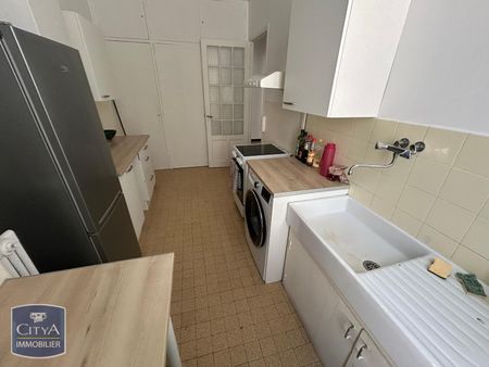 Location Appartement 1 pièce 38m² NICE 06000 - Photo 4