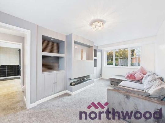 George Vi Close, Middlewich, CW10 - Photo 1