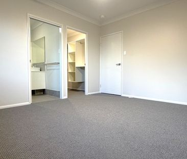 A Stunning New Home Designed for Modern Families - Photo 5