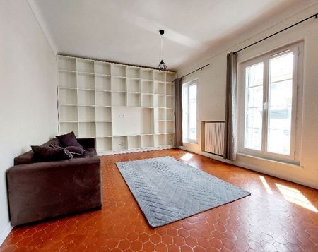 Appartement 2 pièces 56m2 MARSEILLE 2EME 826 euros - Photo 4