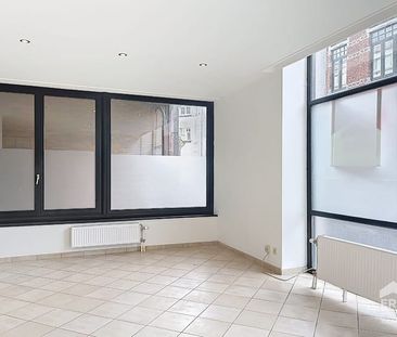 Appartement te huur - Photo 1