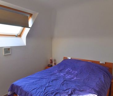 Dakappartement te huur in Sint-Pieters-Leeuw voor € 880 met 1 slaap... - Photo 1