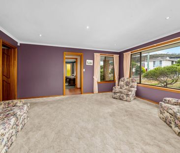 Living In Paradise - Photo 4