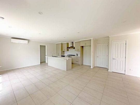 84B Holland Road, 3214, Fairfield - Photo 1