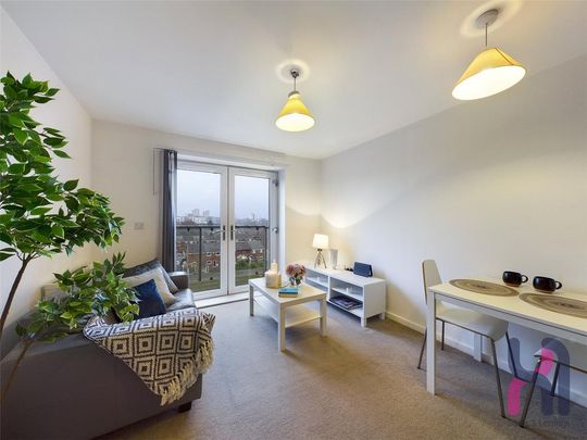 1 bedroom flat to rent - Photo 1