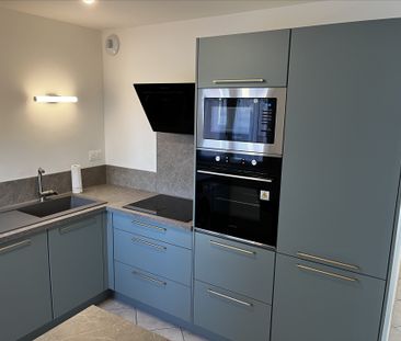 Location Appartement 3 pièces 68m² - Photo 6