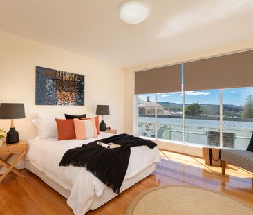 Stylish North Hobart Apartment - Prime Location - Photo 3