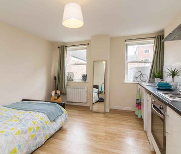 Gold Studio - Photo 6