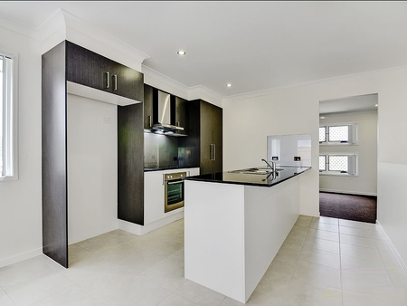 Walking distance to shops and parks - Photo 5