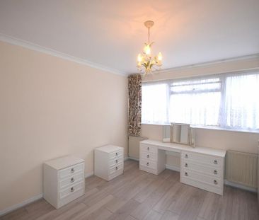 2 bedroom maisonette to rent - Photo 3