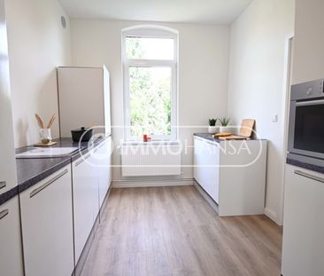 ++ Exklusiver Wohntraum ++ Frisch sanierte 4-Zimmerwohnung in anspruchsvoller Lage Uelzens. - Foto 1