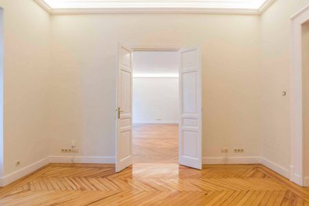 2 bedroom luxury Flat for rent in Madrid, Autonomous Region of Madrid - Photo 4