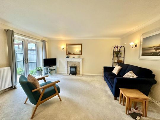 3 bedroom terraced house to rent - Photo 1