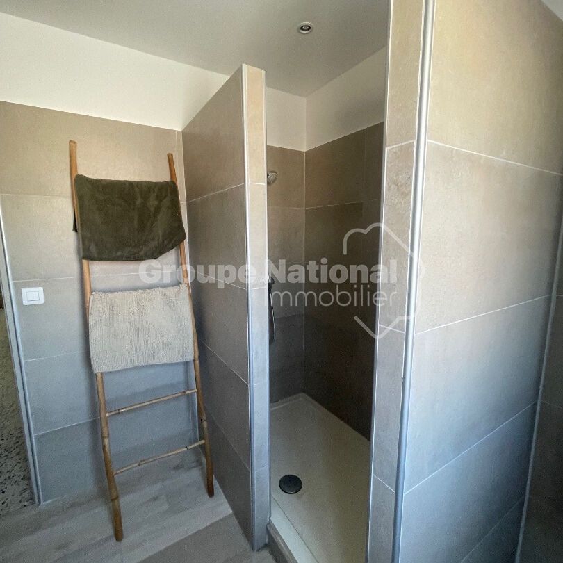 Location Appartement 3 pièces 76m² - Photo 1