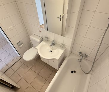 Zentrale Stadtwohnung Nähe Claramatte - Photo 2