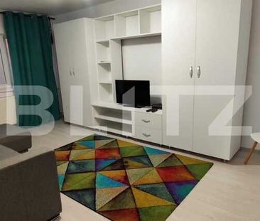 Apartament 2 camere, decomandat, zona Rovine - Fotografie 2