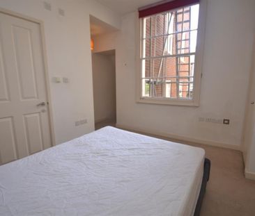 1 bedroom Flat To Let - Photo 4