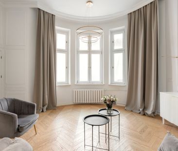 Mieszkanie w zabytkowej kamienicy | ścisłe centrum - Photo 4