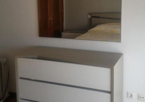 Quarto individual em apartamento novo junto ao Braga Parque