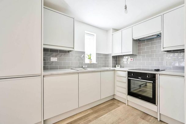 1 bedroom end of terrace house to rent - Photo 1
