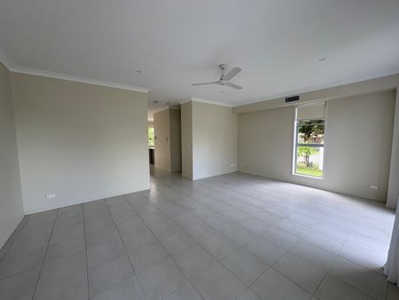 Simple and Modern Townhouse Living - Photo 4