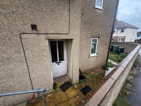 1 bedroom ground floor flat to rent - Photo 5