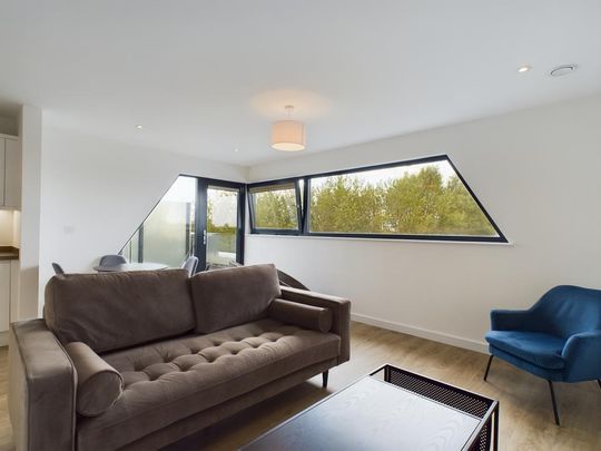 1 bedroom flat to rent - Photo 1