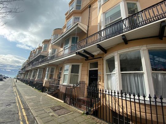 1 Bedroom Flat To Rent - Photo 1