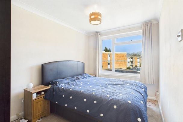 The Larches, Woking, Surrey, GU21 - Photo 1