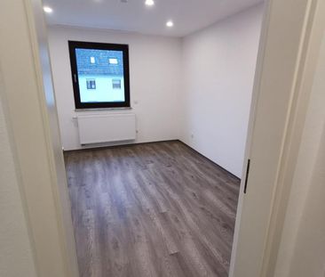 Moderne 2.5 Wohnung an bester Lage. - Photo 3