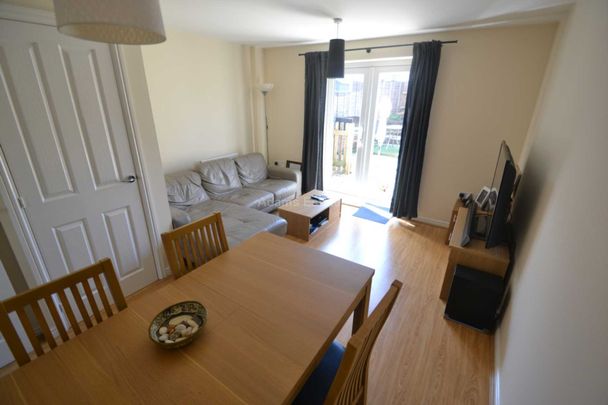 Price £1,495 pcm - Available 06/02/2025 - Part Furnished - Photo 1