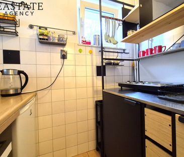 Warszawa, Praga-Południe, Warszawa, Praga-Południe, Aleja Stanów Zj... - Photo 2