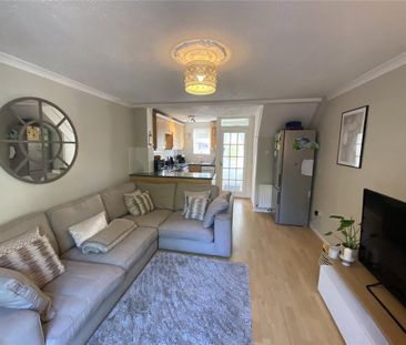 2 bedroom terraced house to rent - Photo 4