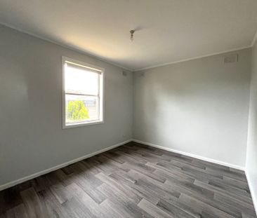 Newly Renovated Affordable Home - Photo 4