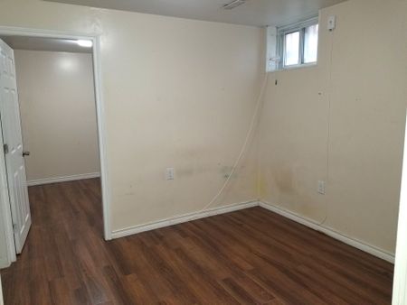 For Lease - 182 Confederation Drive Unit# Basement-1, Toronto, Ontario - Photo 3