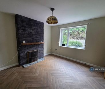 4 bedroom detached house to rent - Photo 1