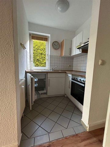 Moderne 1,5-Zimmer-Wohnung mit Terrasse, Fitness u. Sauna // Bahnhofstraße, Melsdorf - Photo 5