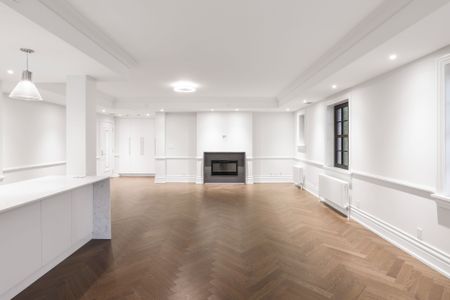 For Lease - 2 Clarendon Avenue Unit# 208, Toronto, Ontario - Photo 3