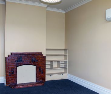 QUIET FAMILY HOME - Photo 5