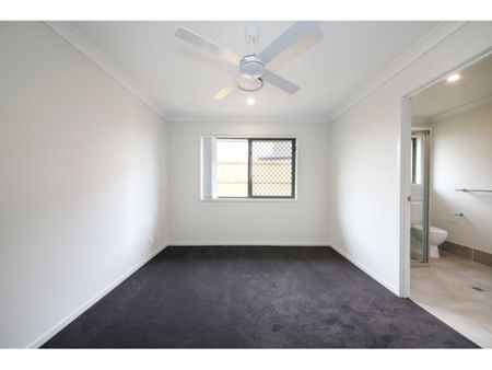 Beautiful Family Home in Redbank Plains - Photo 4